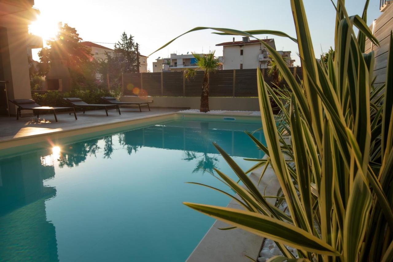 Olive 202 Apartment Peraía Екстериор снимка