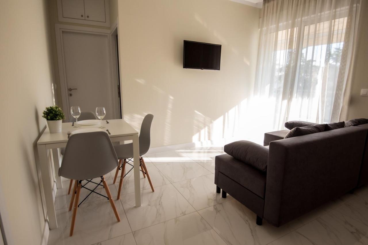 Olive 202 Apartment Peraía Екстериор снимка
