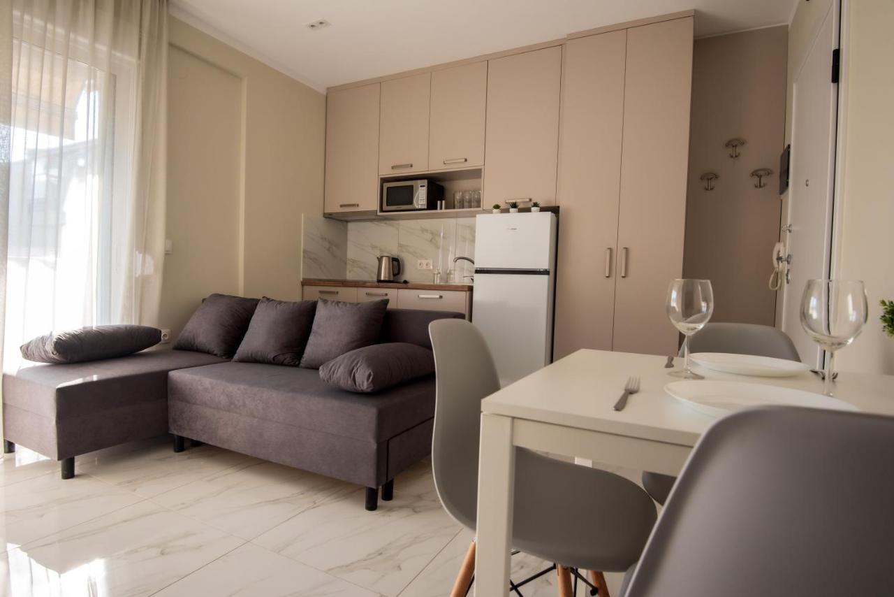 Olive 202 Apartment Peraía Екстериор снимка