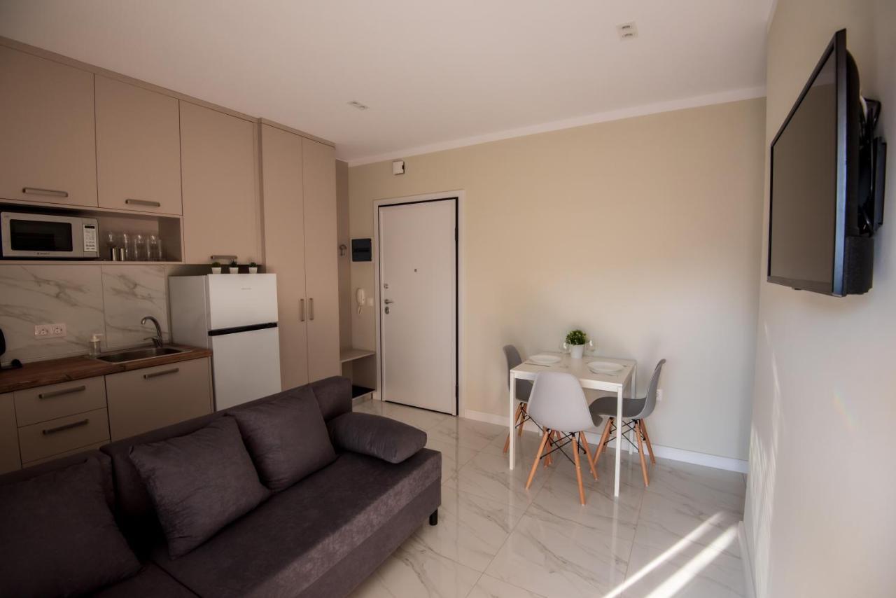 Olive 202 Apartment Peraía Екстериор снимка